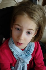 :) portrecik julka i my, farbki, prace domowe, stempelki, zabawa