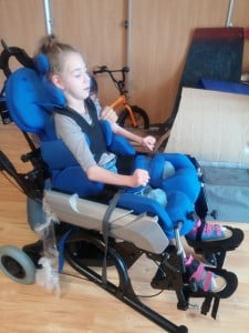 Jula siedzi  Baffin Trio